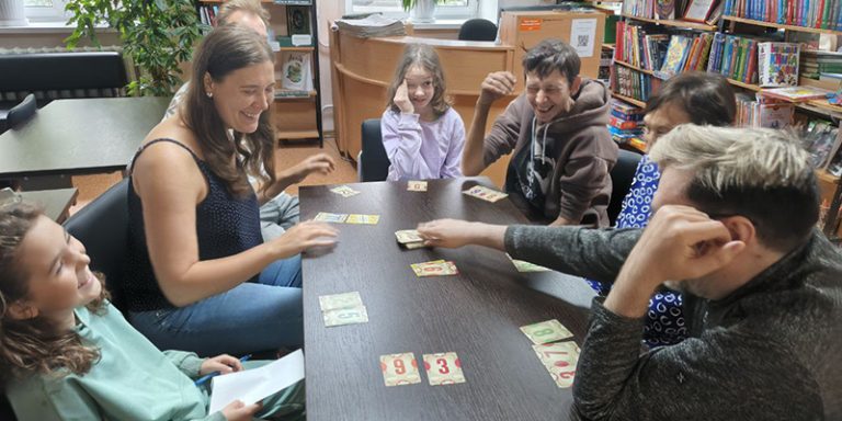 Вечер смеха и азарта!