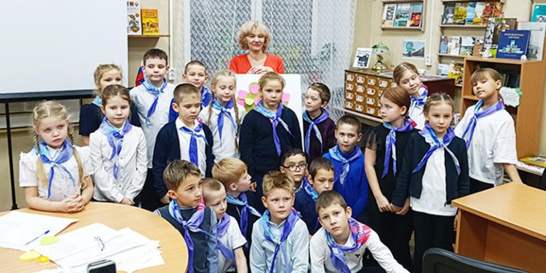 Умей дружить!