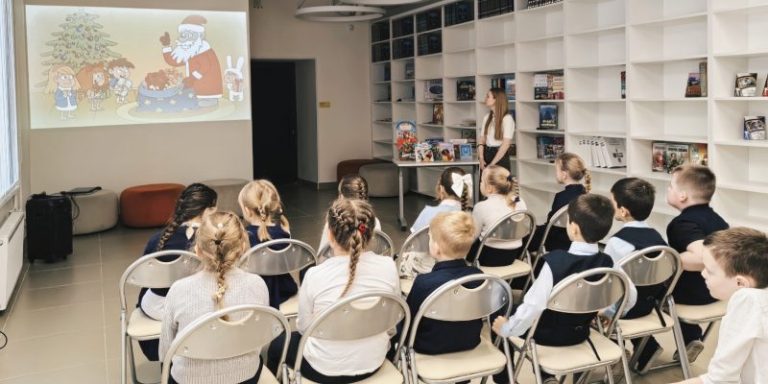 Новогоднее волшебство в стенах библиотеки!