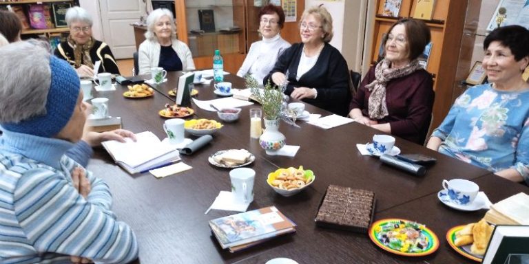 Книжный салон