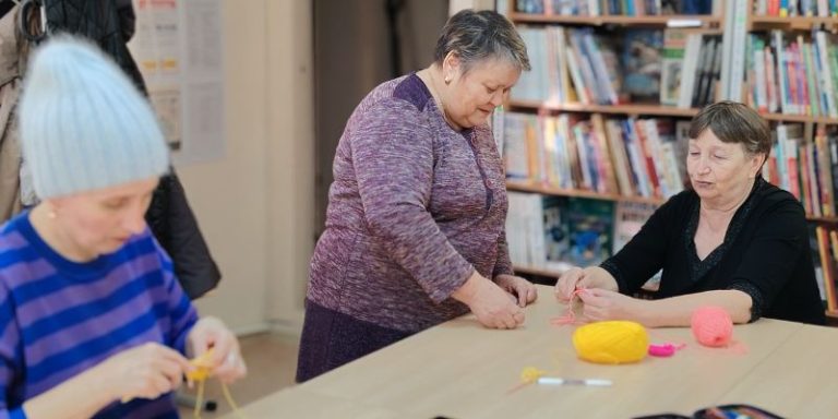 Вязаные лучи счастья