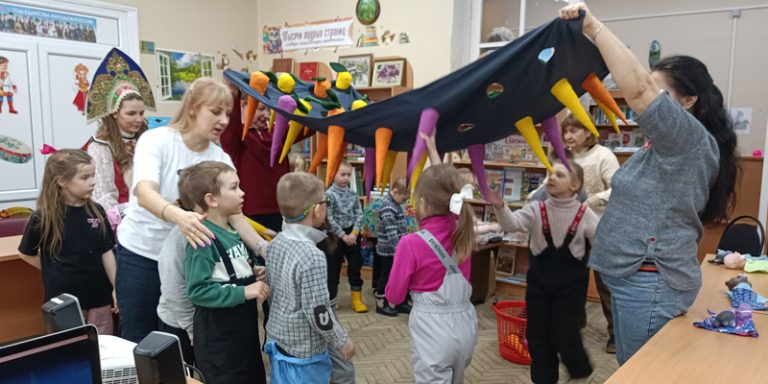 С волшебной сказкой