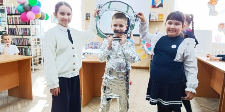 Космическая неделя