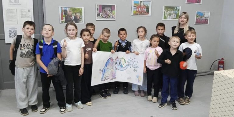 Про хобот, уши и доброту…